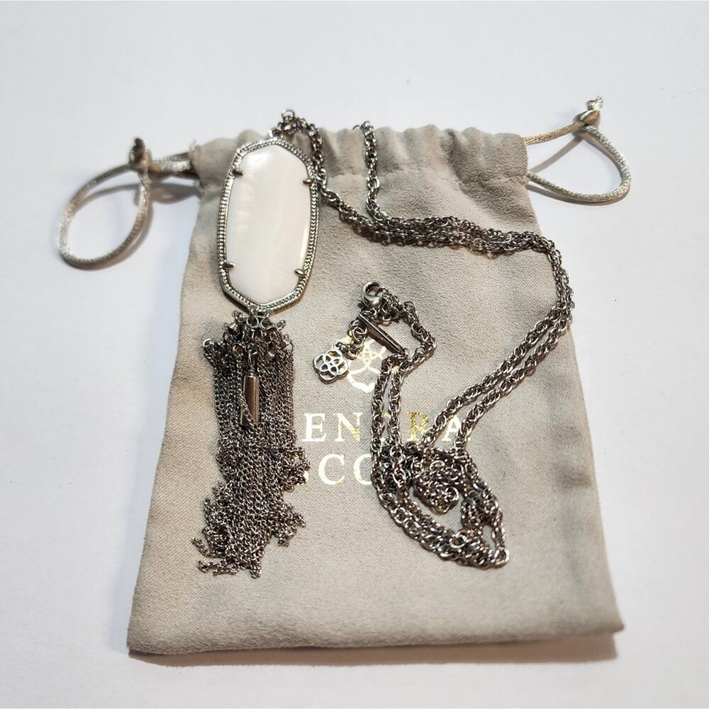 Kendra scott white and silver Rayne necklace‎